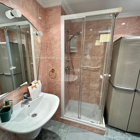 Ver5 - Terraza Con Vistas Al Mar, Wifi, Smart Tv, Piscina, Playa, Centro アパート *